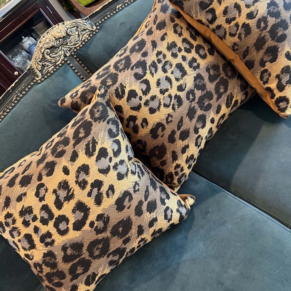 Custom made set of 3 18x18 high end leopard upholstery print pillows